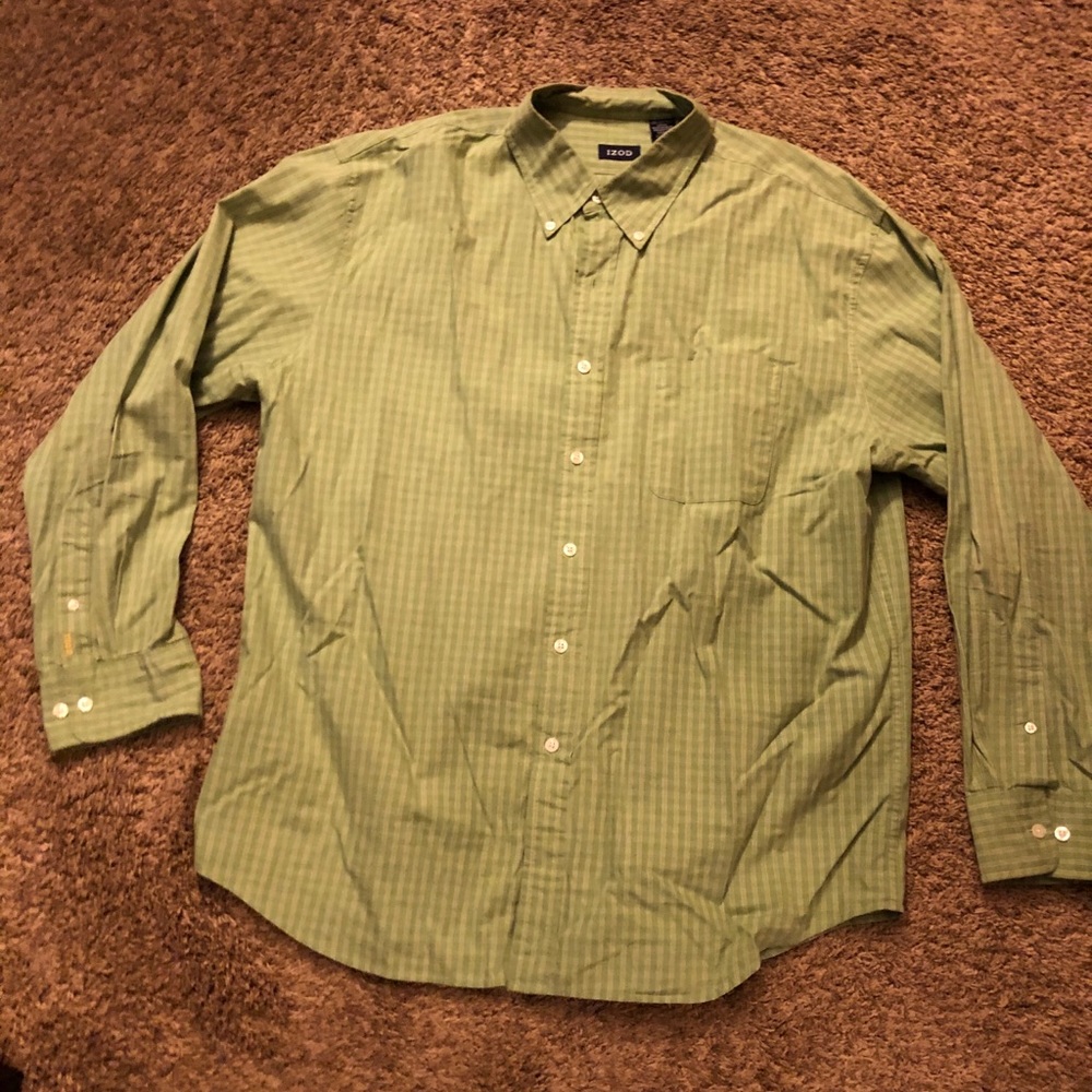 IZOD Men’s Button Up